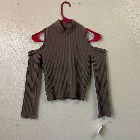 Brand: Strawberry || Size: Large || Color: Beige - Picture 1 of 3